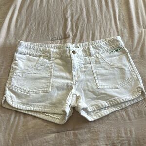 White corduroy Billabong shorts